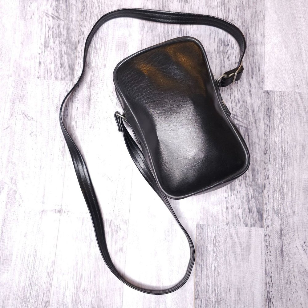 Sony Cybershot 3.3 Megapixel Digital Camera with 8MB Sony Memory Stick - Picture 4 of 14